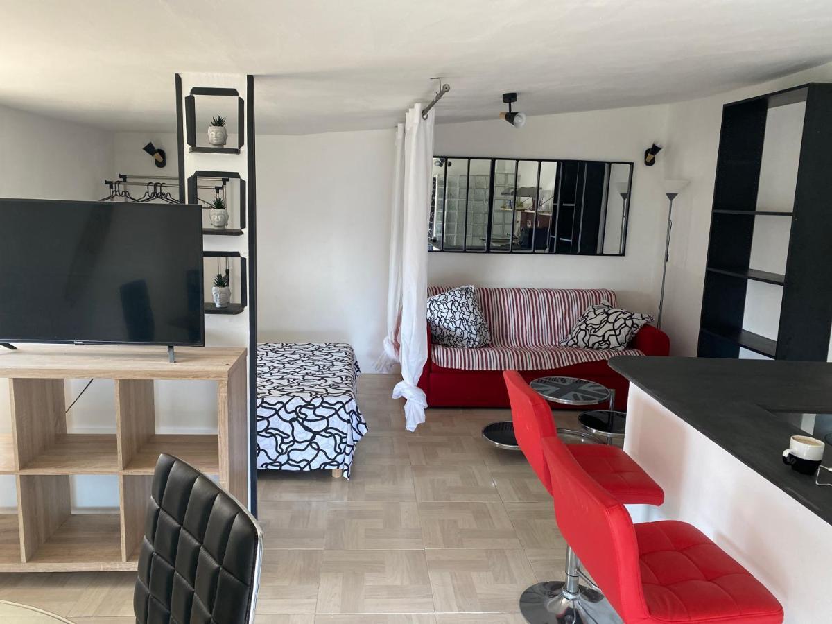 ריווזאלט Studio Jardinet Couloumines מראה חיצוני תמונה